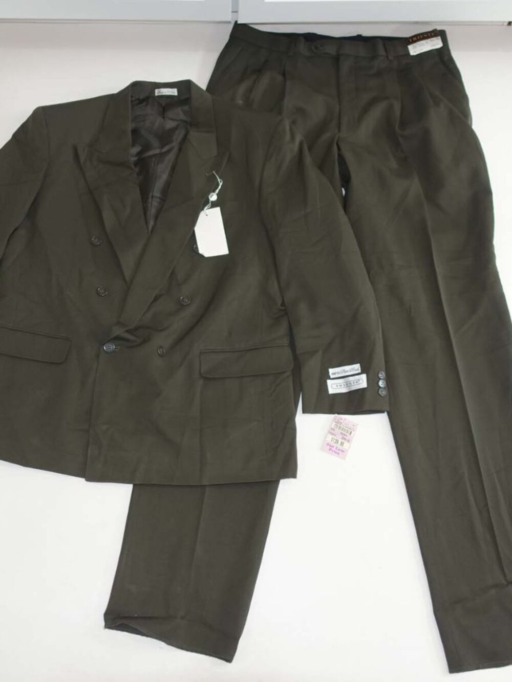 Trieste Men's Double Breasted Suit Size 44 Regular W39 Green Unfinished Hems 44R